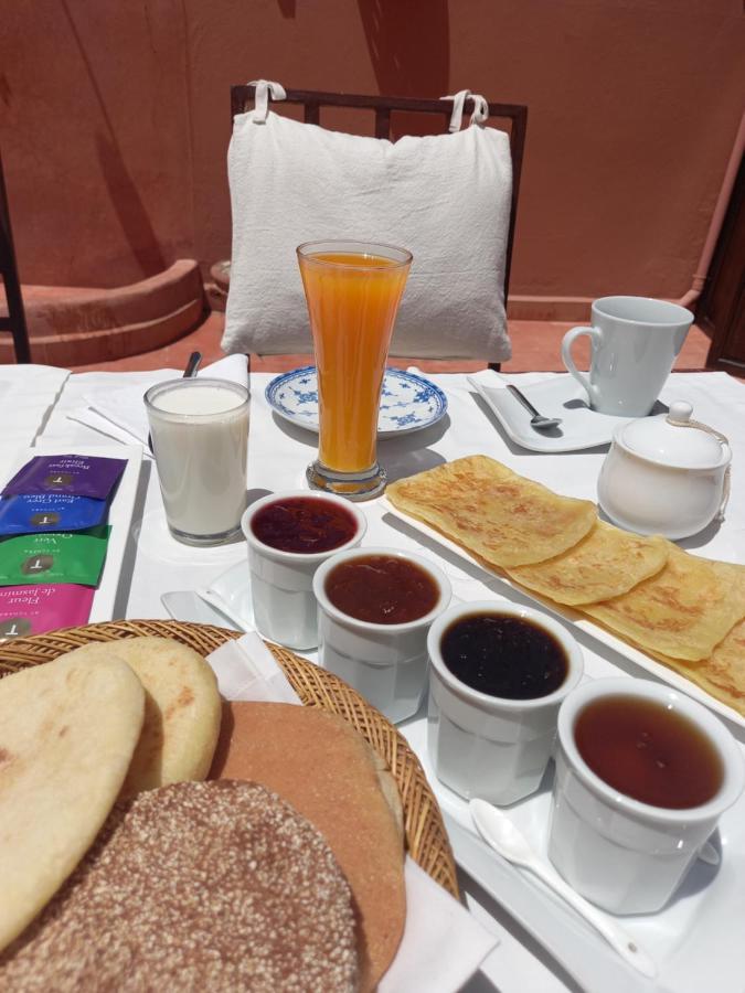 Riad Cherrata Marrakesh Bagian luar foto