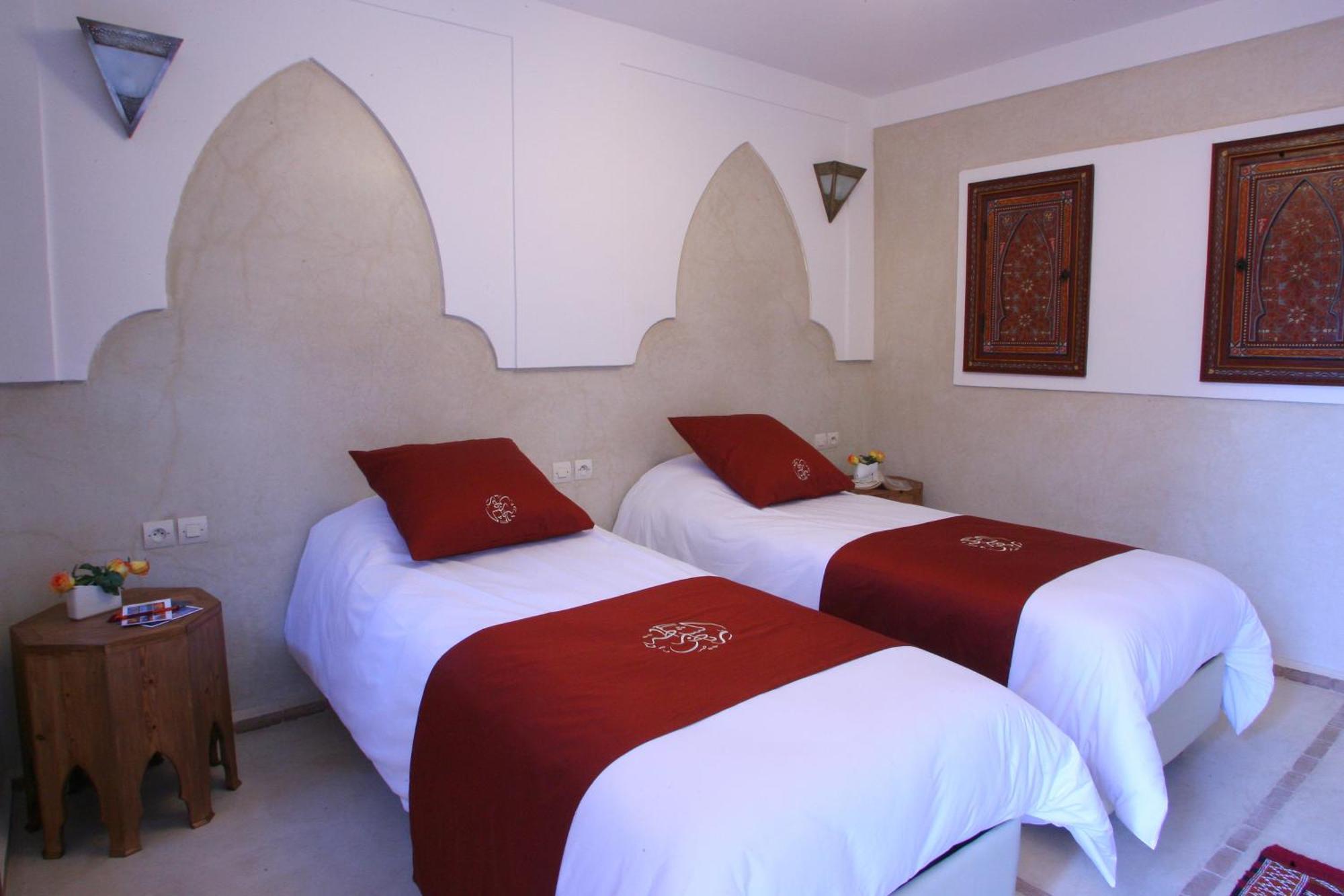 Riad Cherrata Marrakesh Bagian luar foto