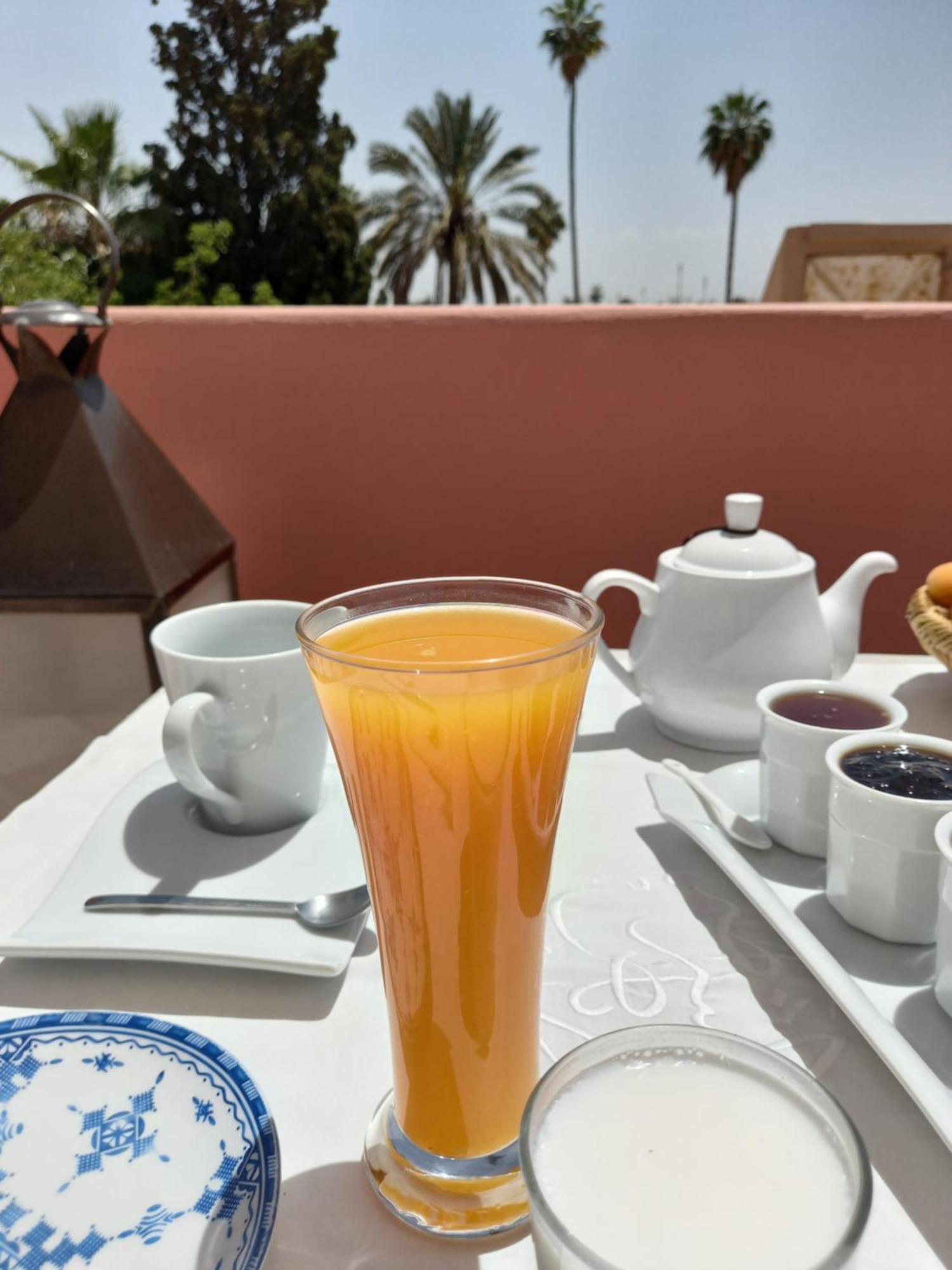 Riad Cherrata Marrakesh Bagian luar foto
