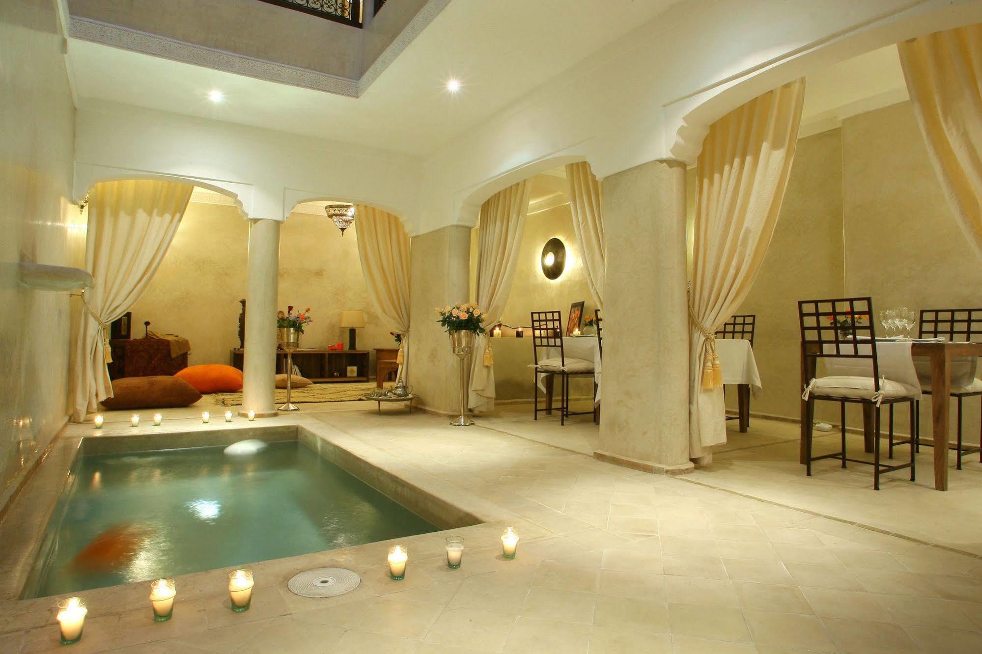 Riad Cherrata Marrakesh Bagian luar foto